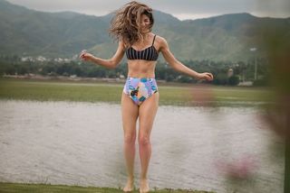 Romina Gaetani feet photo 17