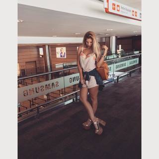 Romina Malaspina feet photo 13