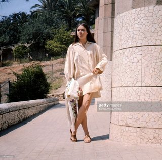 Romina Power feet photo thumbnail