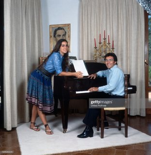 Romina Power feet photo thumbnail