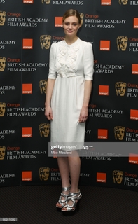 Romola Garai feet photo 11