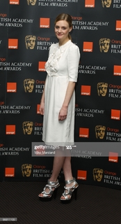 Romola Garai feet photo 10