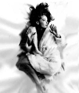 Romy Schneider feet photo thumbnail