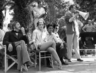 Romy Schneider feet photo thumbnail