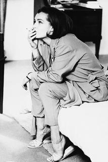 Romy Schneider feet photo thumbnail