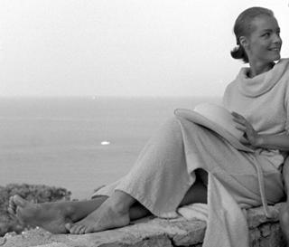 Romy Schneider feet photo thumbnail
