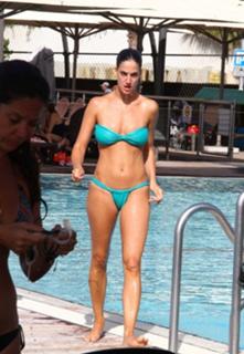 Rona-Lee Shimon feet photo thumbnail