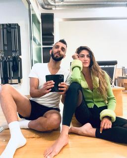 Rona-Lee Shimon feet photo thumbnail