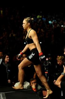 Ronda Rousey feet photo thumbnail