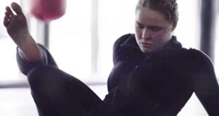 Ronda Rousey feet photo thumbnail