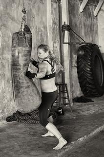 Ronda Rousey feet photo thumbnail