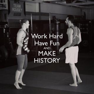 Ronda Rousey feet photo thumbnail