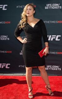 Ronda Rousey feet photo thumbnail
