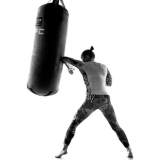 Ronda Rousey feet photo thumbnail