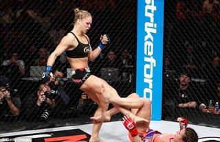 Ronda Rousey feet photo thumbnail