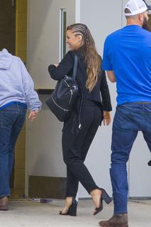 Ronda Rousey feet photo thumbnail