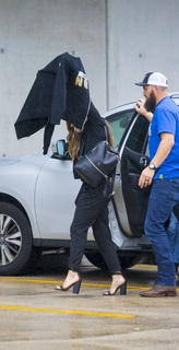 Ronda Rousey feet photo thumbnail