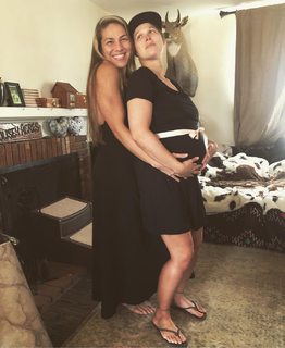 Ronda Rousey feet photo thumbnail