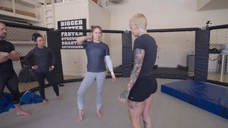 Ronda Rousey feet photo 8