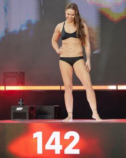 Ronda Rousey feet photo 15
