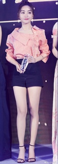 Rong Yang feet photo 18