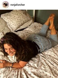 Ronja Forcher feet photo 3
