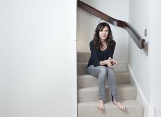 Ronni Ancona feet photo 3