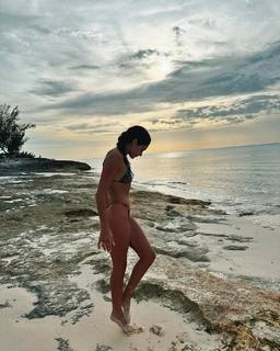 Ronni Hawk feet photo 8