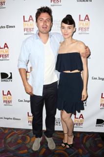 Rooney Mara feet photo thumbnail