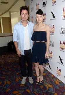 Rooney Mara feet photo thumbnail