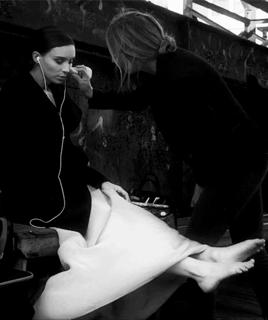 Rooney Mara feet photo thumbnail