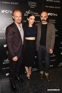 Rooney Mara feet photo thumbnail