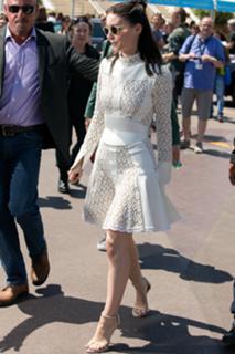 Rooney Mara feet photo thumbnail