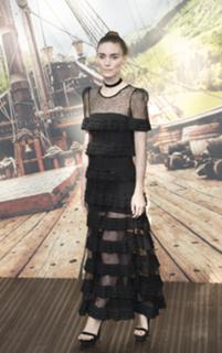 Rooney Mara feet photo thumbnail