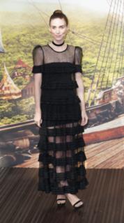 Rooney Mara feet photo thumbnail