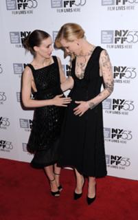 Rooney Mara feet photo thumbnail