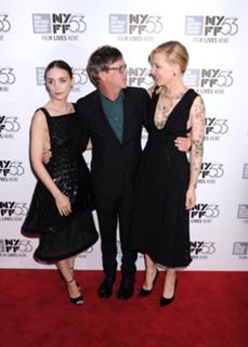 Rooney Mara feet photo thumbnail