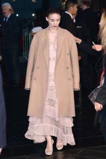 Rooney Mara feet photo thumbnail
