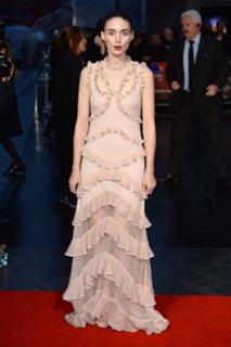 Rooney Mara feet photo thumbnail