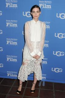 Rooney Mara feet photo thumbnail