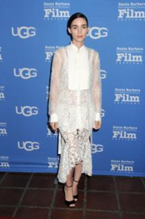 Rooney Mara feet photo thumbnail