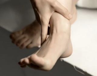 Rooney Mara feet photo thumbnail