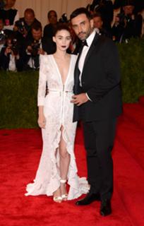 Rooney Mara feet photo thumbnail