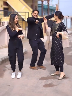 Roopi Gill feet photo 2