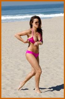 Rosa Blasi feet photo thumbnail