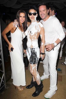 Rosa Blasi feet photo thumbnail