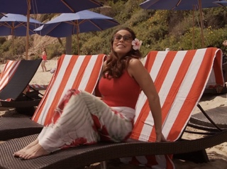 Rosa Blasi feet photo thumbnail