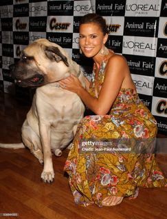 Rosa Blasi feet photo thumbnail