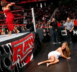 Rosa Mendes feet photo 18