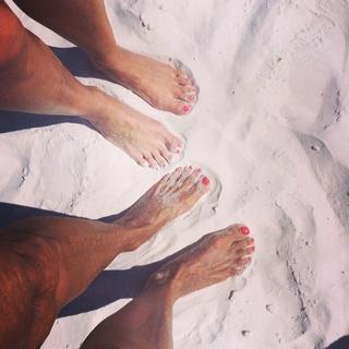 Rosa Mendes feet photo 5